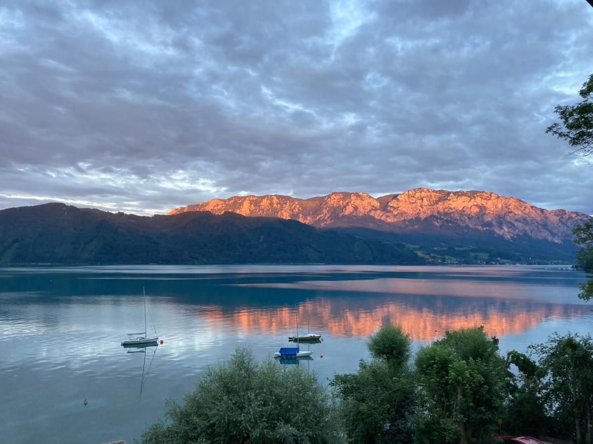 Seepension Neubacher Kg Nussdorf am Attersee