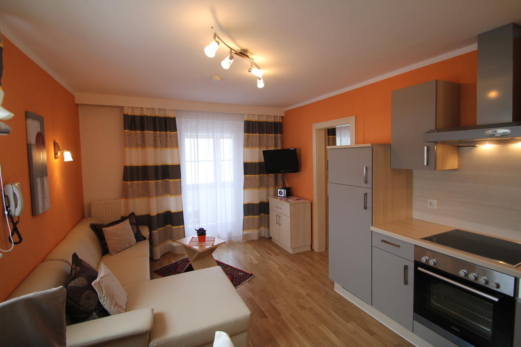 Apartment Seepension Neubacher Kg *